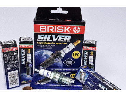 Свечи BRISK LR 15 YS Silver ВАЗ 2101-08 8 клап